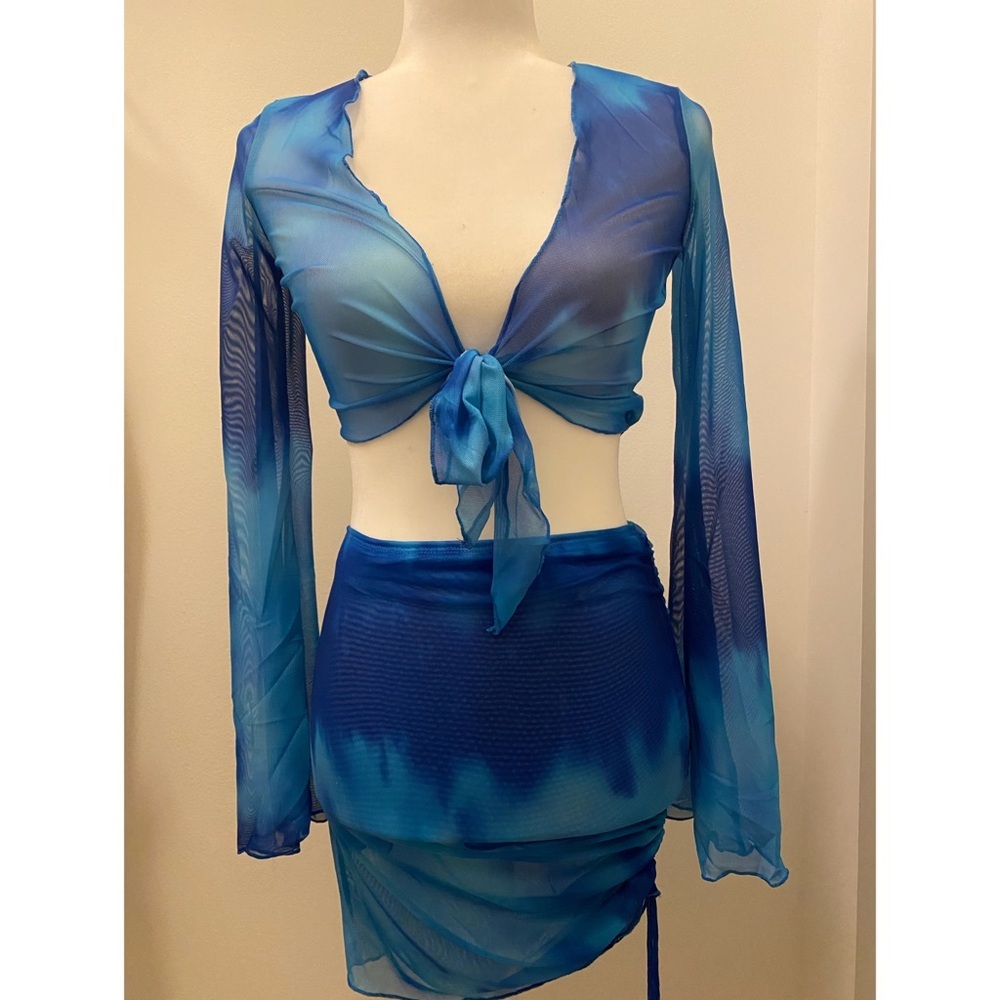 Two-piece mesh skirt set